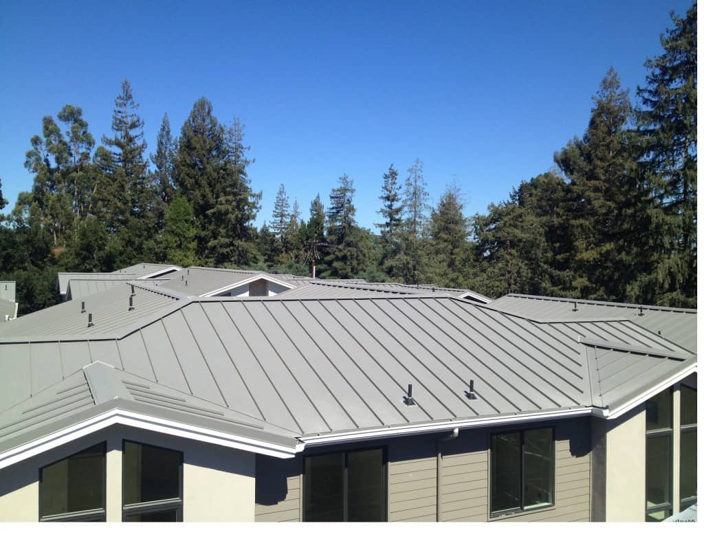 Residential22 Elegant Metal Roofs for Modern Homes CustomBilt Metals
